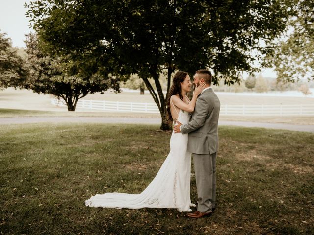 Kristopher and Rebecca&apos;s Wedding in Friendsville, Tennessee 114