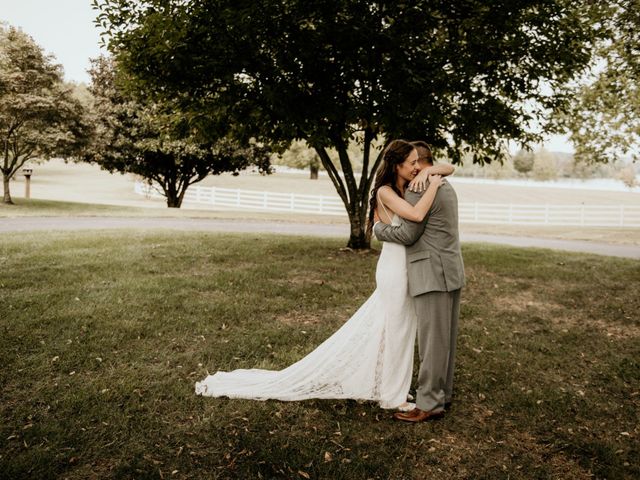 Kristopher and Rebecca&apos;s Wedding in Friendsville, Tennessee 117