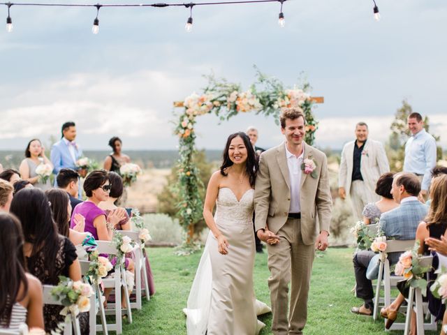 Andrew and Iris&apos;s Wedding in Bend, Oregon 6
