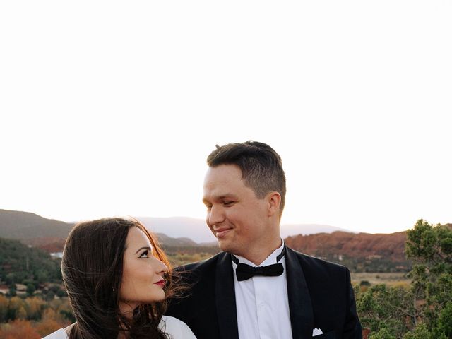 Austin and Sam&apos;s Wedding in Sedona, Arizona 8
