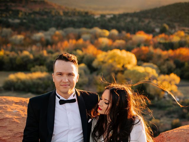 Austin and Sam&apos;s Wedding in Sedona, Arizona 15