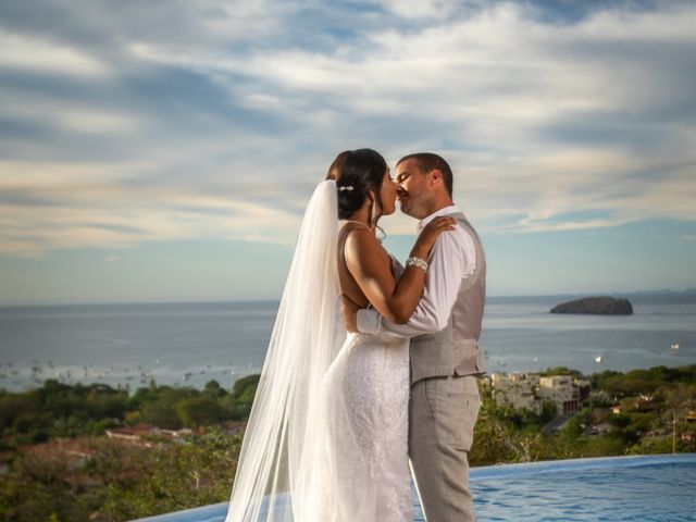 David and Stephanny&apos;s Wedding in Playas del Coco, Costa Rica 10