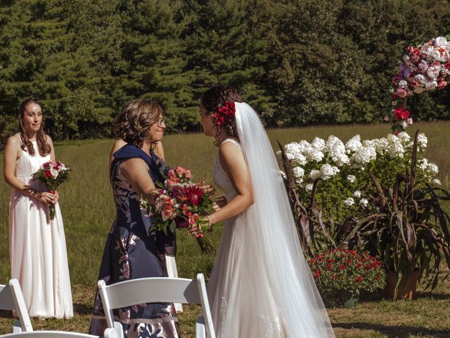 luke and Natalia&apos;s Wedding in Simsbury, Connecticut 40