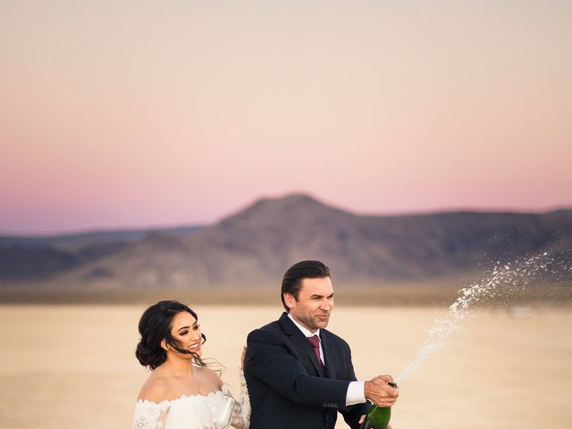 Scott and Victoria&apos;s Wedding in Las Vegas, Nevada 55