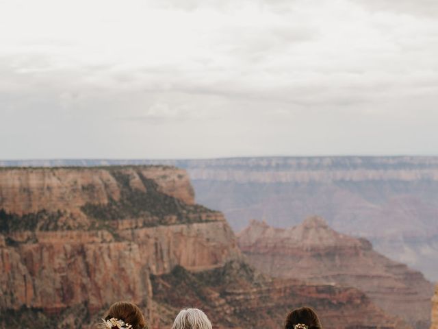 Donna and Karolina&apos;s Wedding in Grand Canyon, Arizona 3