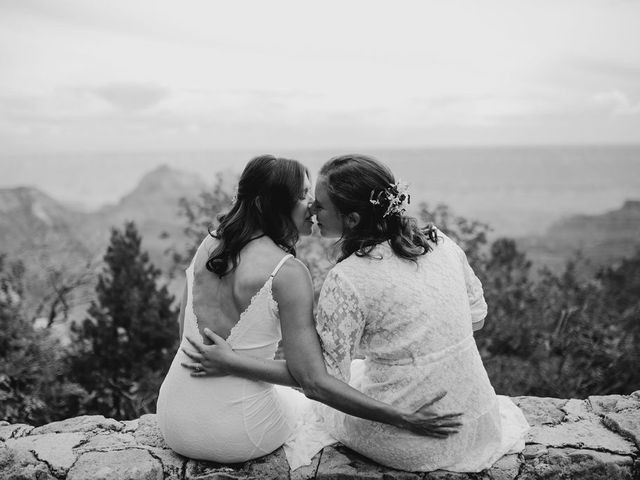 Donna and Karolina&apos;s Wedding in Grand Canyon, Arizona 20