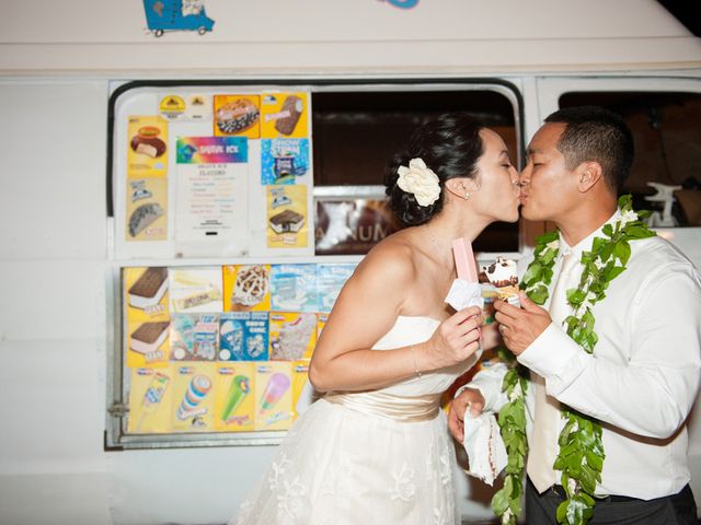 Lauren and Marc&apos;s Wedding in Haleiwa, Hawaii 14