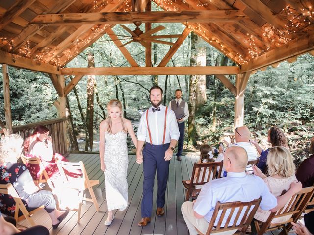 Brian and Evelyn&apos;s Wedding in Gatlinburg, Tennessee 19