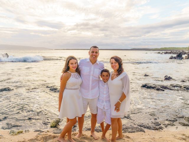 Tiffany and Anthony&apos;s Wedding in Kihei, Hawaii 33