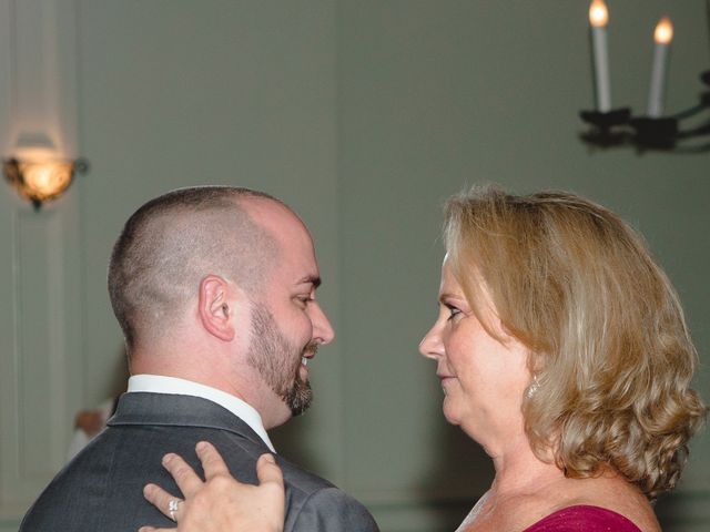 Adam and Lindsey&apos;s Wedding in Absecon, New Jersey 8