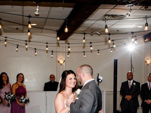 Adam and Lindsey&apos;s Wedding in Absecon, New Jersey 10