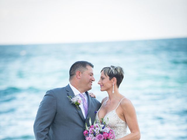 Ashli Weis and Dan Bonder&apos;s Wedding in Fort Lauderdale, Florida 15