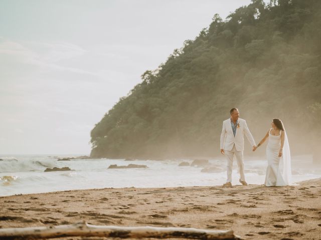 Verónica and Bob's Wedding in Jaco, Costa Rica 14