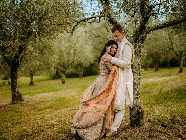 Joey and Elyse&apos;s Wedding in Siena, Italy 64