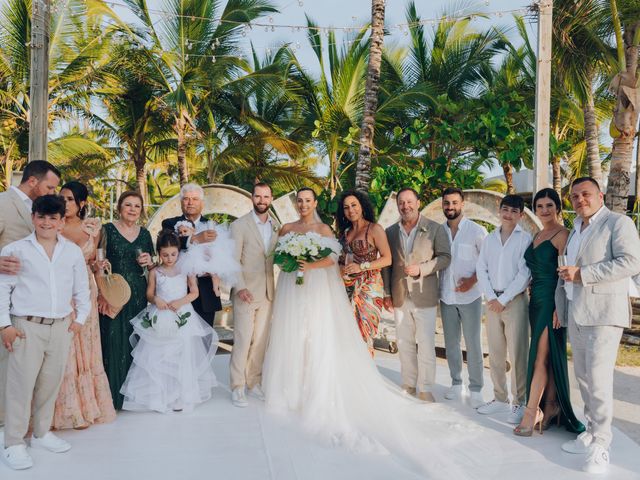 George and Leonesse&apos;s Wedding in Punta Cana, Dominican Republic 45