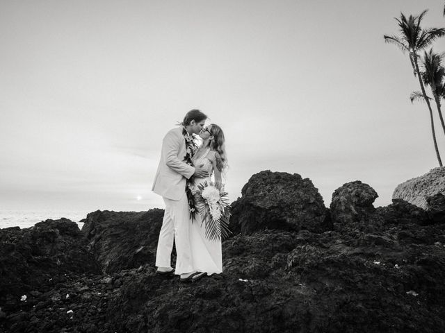 Evgeniy and Bianca's Wedding in Kailua Kona, Hawaii 14