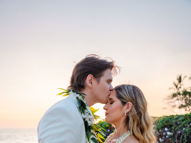 Evgeniy and Bianca's Wedding in Kailua Kona, Hawaii 16