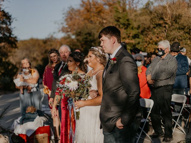 Zach and Victoria&apos;s Wedding in Seguin, Texas 15