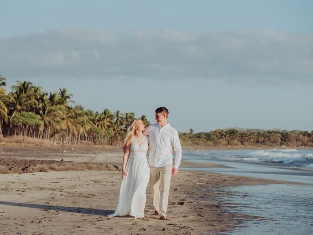 Leigh and Ciara&apos;s Wedding in Playa Junquillal, Costa Rica 30