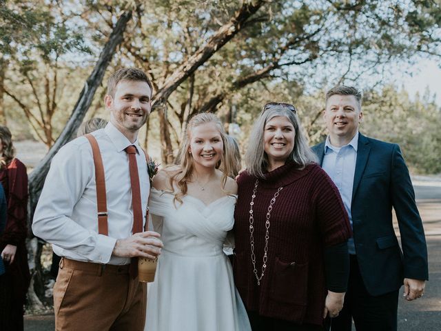 Noah and Christen&apos;s Wedding in San Antonio, Texas 17