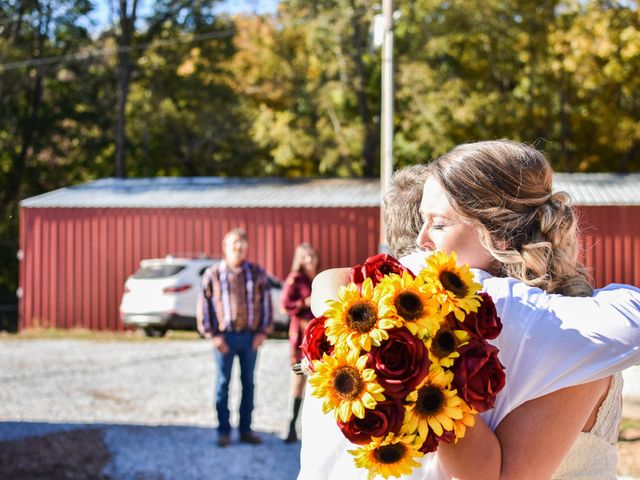 Holly and Allen&apos;s Wedding in Gravette, Arkansas 10