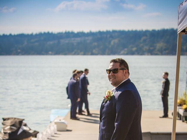 Mark and Jenessa&apos;s Wedding in Issaquah, Washington 3