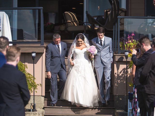 Mark and Jenessa&apos;s Wedding in Issaquah, Washington 4