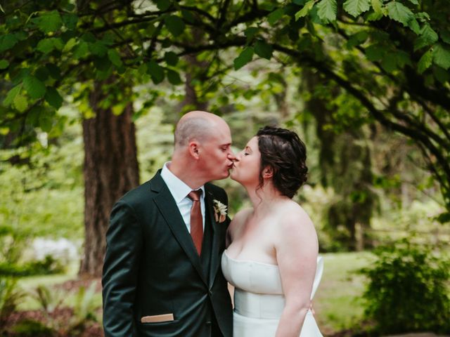 Matthew and Lauren&apos;s Wedding in Portland, Oregon 18