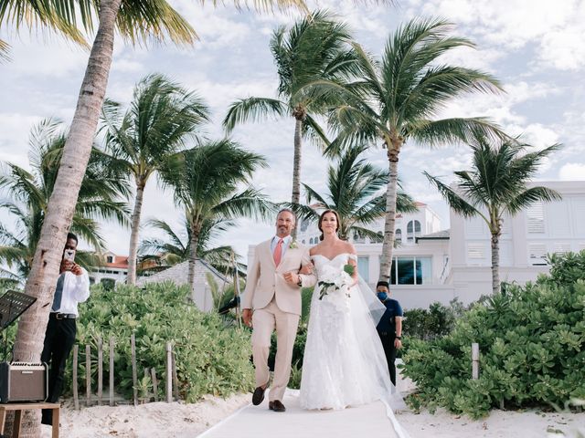 Ryan and Ashley&apos;s Wedding in Nassau, Bahamas 30