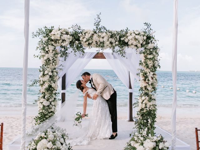 Ryan and Ashley&apos;s Wedding in Nassau, Bahamas 1