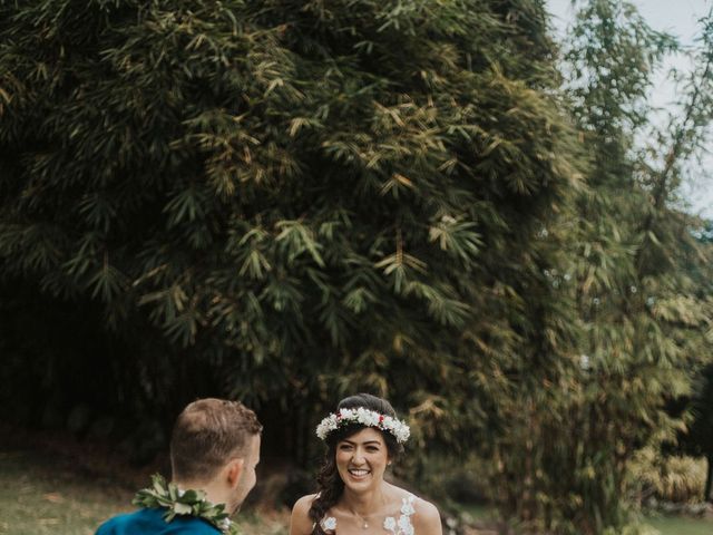 Caleb and Kasie&apos;s Wedding in Kaneohe, Hawaii 5