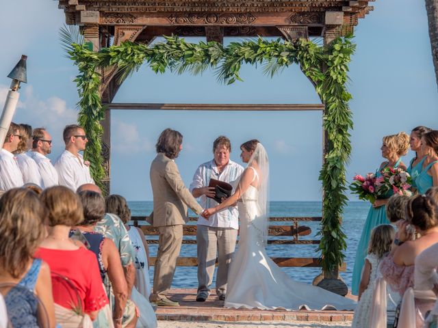 Paul and Meredith&apos;s Wedding in Islamorada, Florida 19