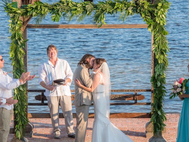 Paul and Meredith&apos;s Wedding in Islamorada, Florida 20