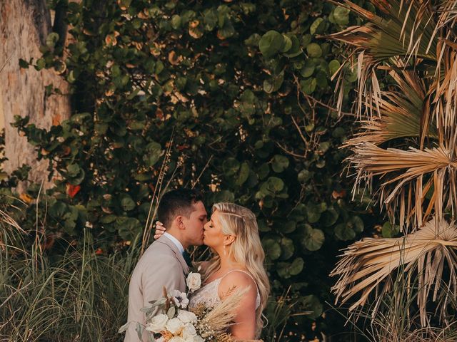 Alex and Kylee&apos;s Wedding in Treasure Island, Florida 7