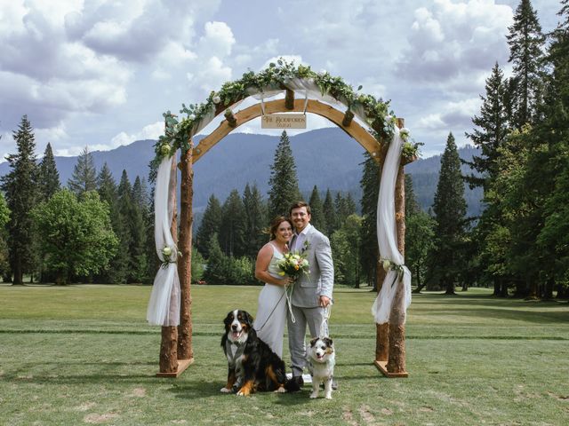 Kennedy and Logan&apos;s Wedding in McKenzie Bridge, Oregon 54