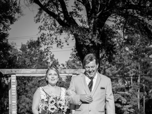 Thompson and Jonna&apos;s Wedding in Wilmington, North Carolina 15