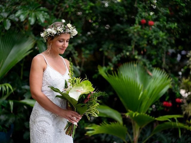 Eoin and Margot&apos;s Wedding in Haleiwa, Hawaii 9