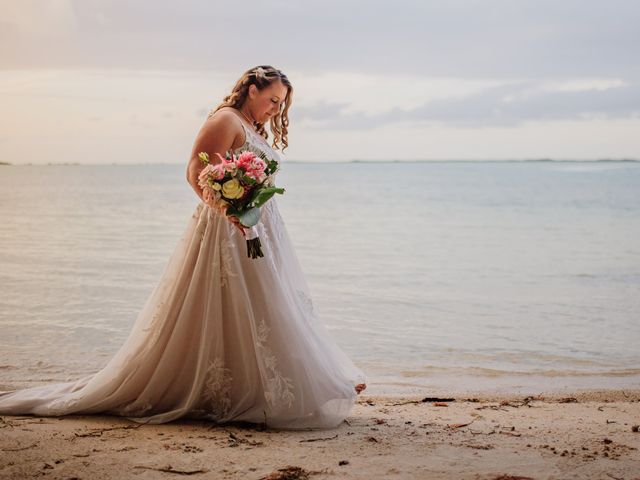 Aaron and Anne&apos;s Wedding in Key Largo, Florida 20