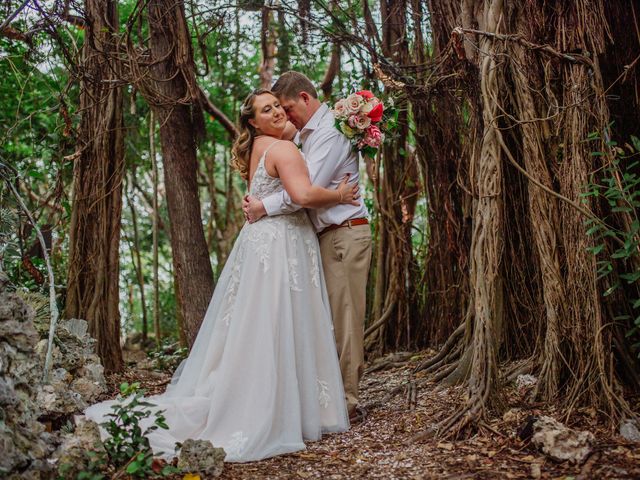 Aaron and Anne&apos;s Wedding in Key Largo, Florida 135