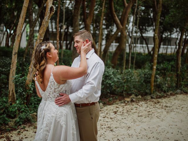 Aaron and Anne&apos;s Wedding in Key Largo, Florida 156