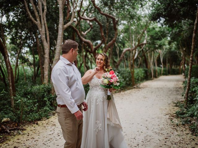 Aaron and Anne&apos;s Wedding in Key Largo, Florida 162