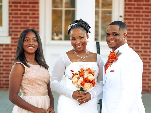 Deveon and Charnice&apos;s Wedding in Delaware City, Delaware 11