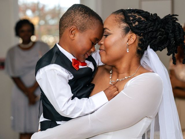 Deveon and Charnice&apos;s Wedding in Delaware City, Delaware 29