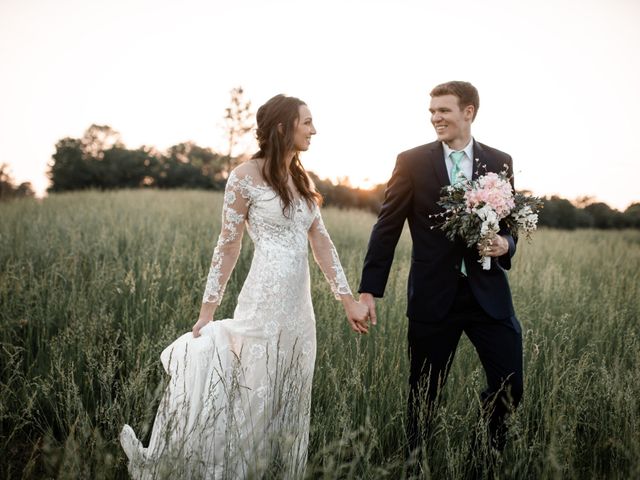 Nathan and Brittany&apos;s Wedding in Fairfield, Illinois 12