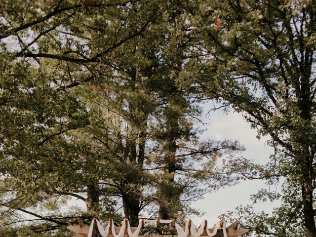 Cliff and Shannon&apos;s Wedding in Saint Croix Falls, Wisconsin 15