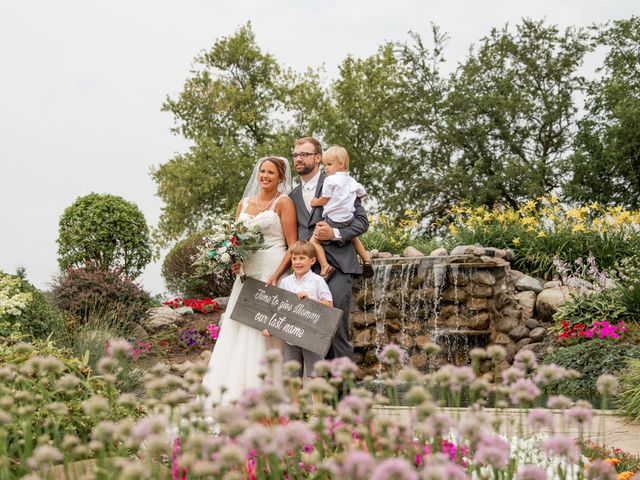 Josh and Carolyn's Wedding in Milwaukee, Wisconsin 3