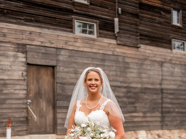 Josh and Carolyn's Wedding in Milwaukee, Wisconsin 18