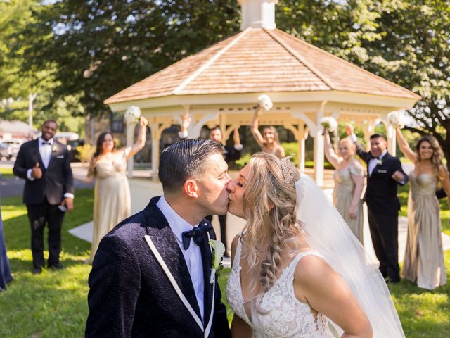 Michael and Nataly&apos;s Wedding in Oyster Bay, New York 16
