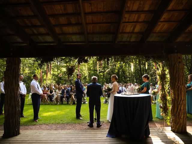 Zach and Izora&apos;s Wedding in Milwaukee, Wisconsin 17