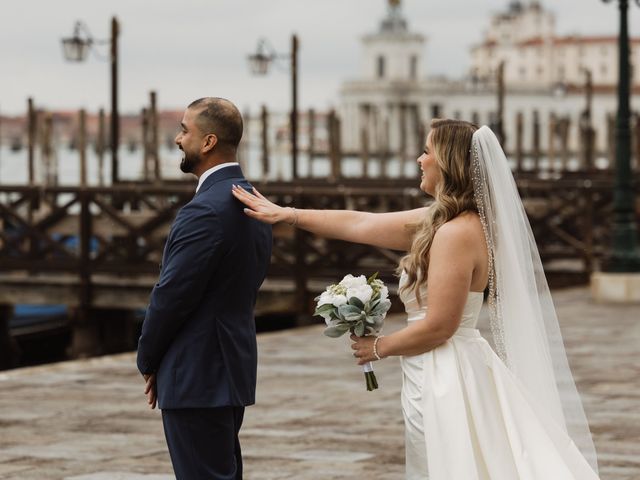 Erick and Grace's Wedding in Venice, Italy 31